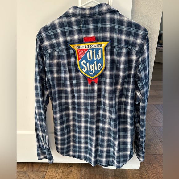 Angry Minnow Blue Flannel Old Style Patch, Gas Station Eddie , Unisex - Picture 3 of 3